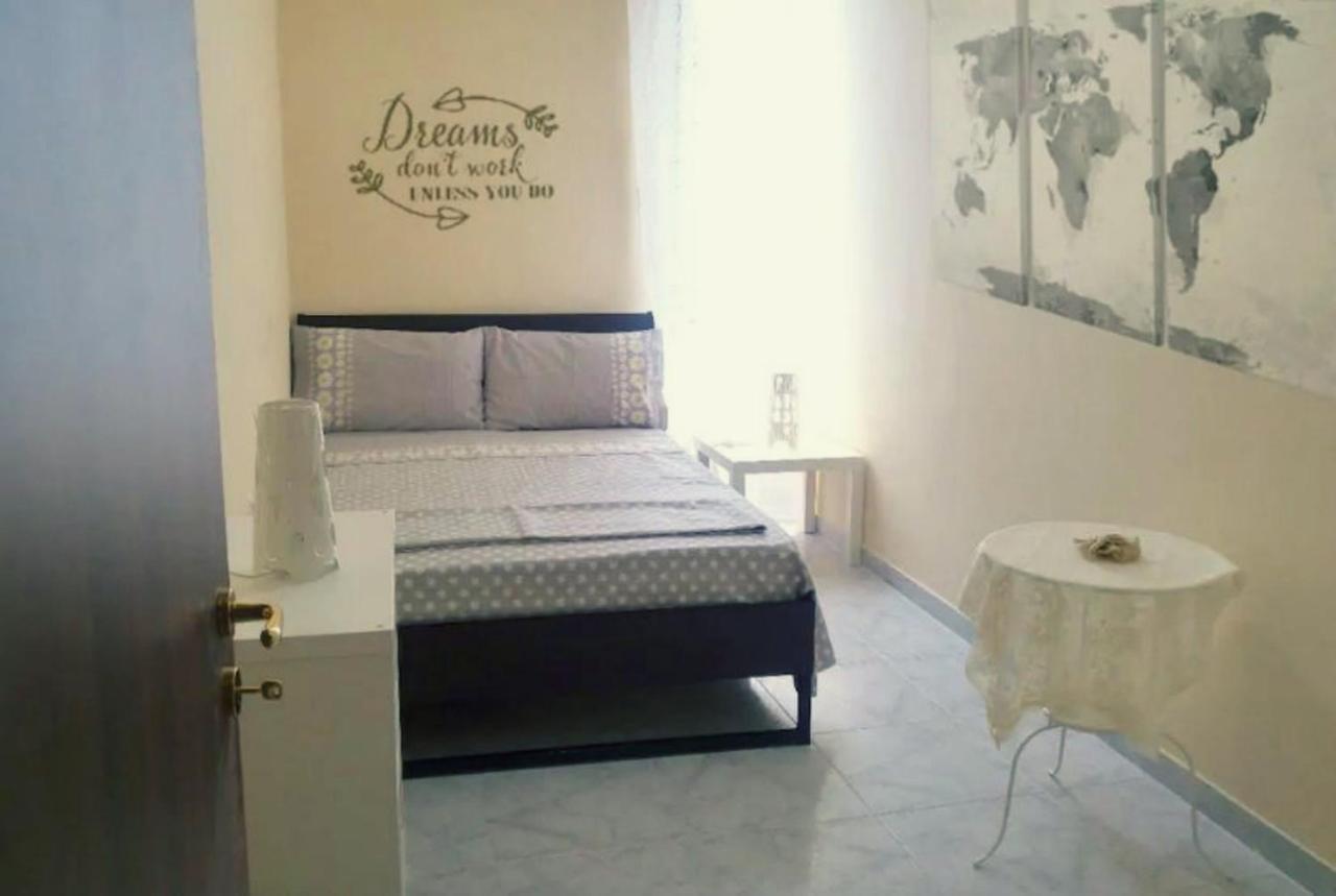 Bed and Breakfast Casa Di Pupa Nápoles Exterior foto
